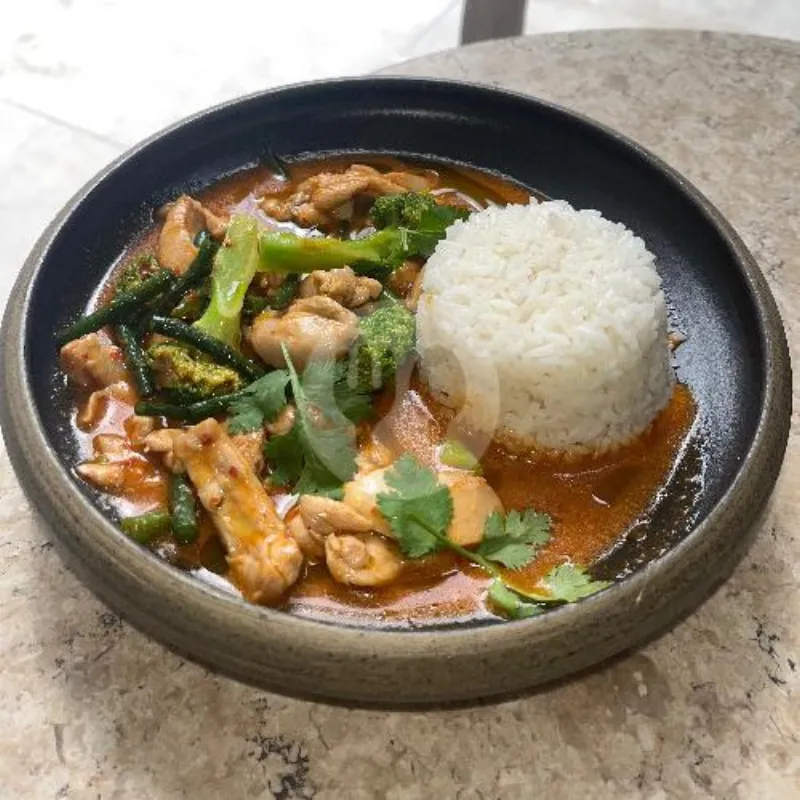 Red Chicken Curry
